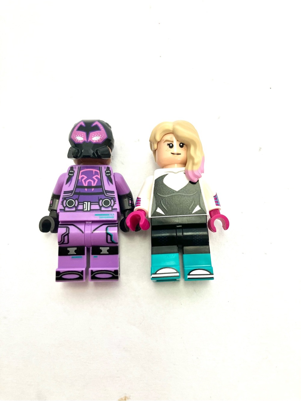 Lego Spiderman Across The Spider-Verse Gwen & Miles Morales Mini Figures Read - Picture 2 of 9